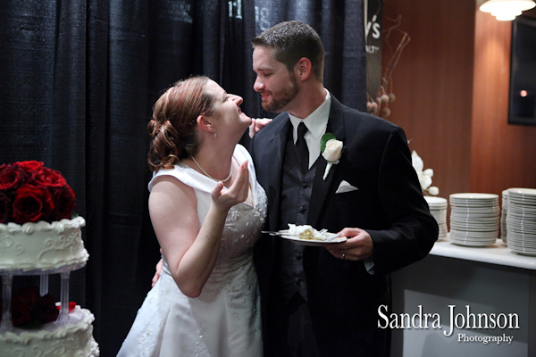Best Annunciation Catholic Wedding photographer - Sandra Johnson (SJFoto.com)
